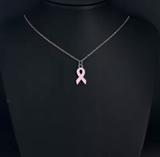 Collier avec pendentif 